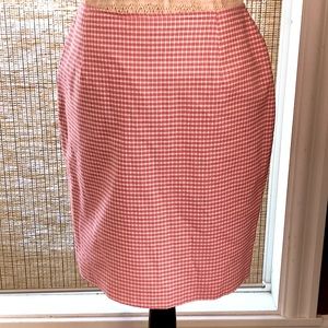 Knee high skirt